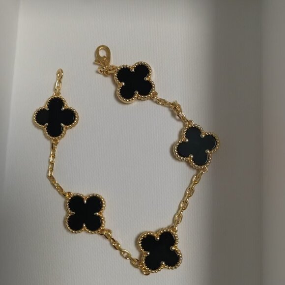 COPY - Van Cleef & Arpels classic black bracelet - Picture 2 of 7